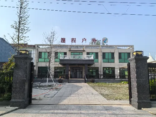 Tangshan Pengcheng Outdoor: Wykorzystanie handlu zagranicznego do tworzenia nowych horyzontów; Wspieranie globalnej ekspansji poprzez inteligentną produkcję